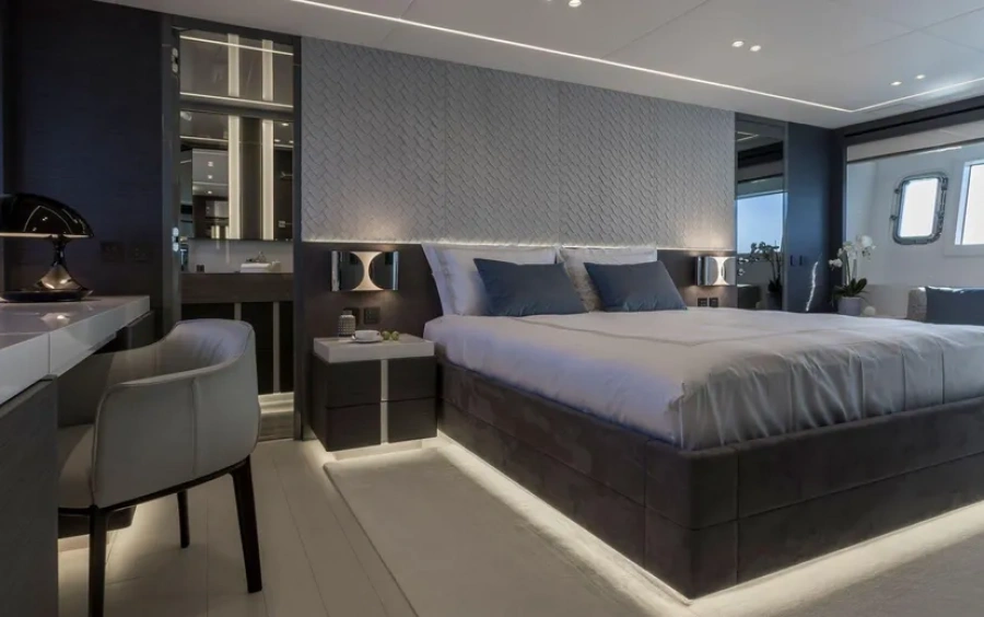 Mangusta MAXI OPEN 110 - 2020 фото 2.8