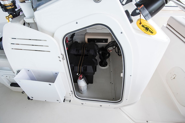 Boston Whaler 170 Montauk фото 1.18