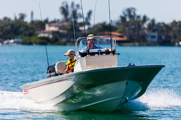 Boston Whaler 150 Montauk фото 1.8