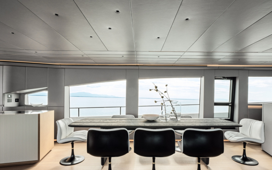 AB Yachts 110 фото 1.11