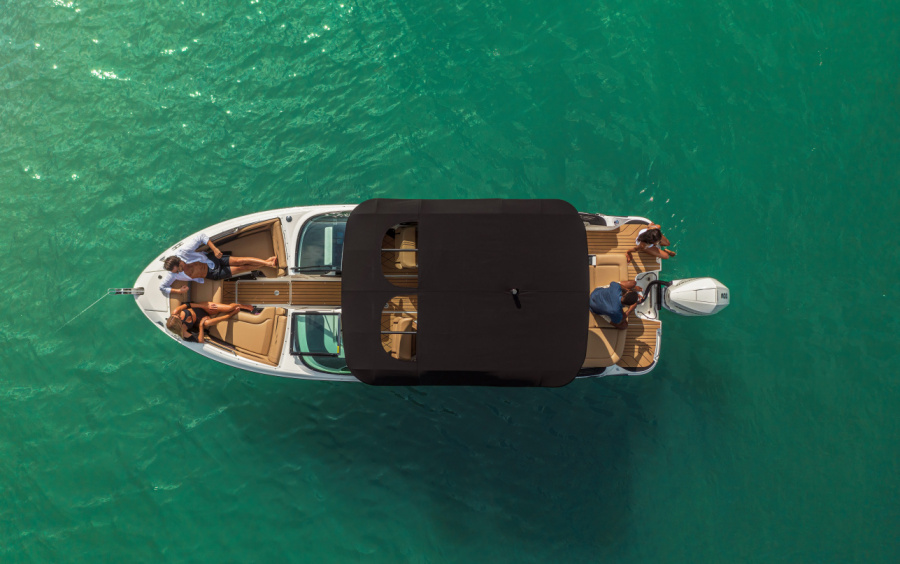 Sea Ray  SLX 260 OB фото 1.1