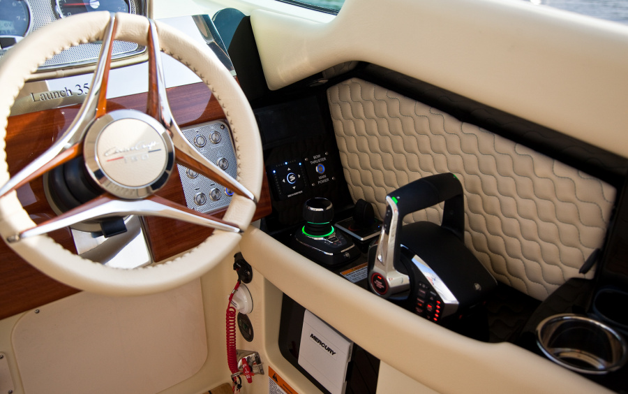 Chris-Craft Launch 35 GT SURF фото 1.8