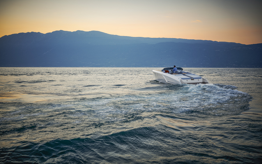 Frauscher 1212 Ghost фото 1.2