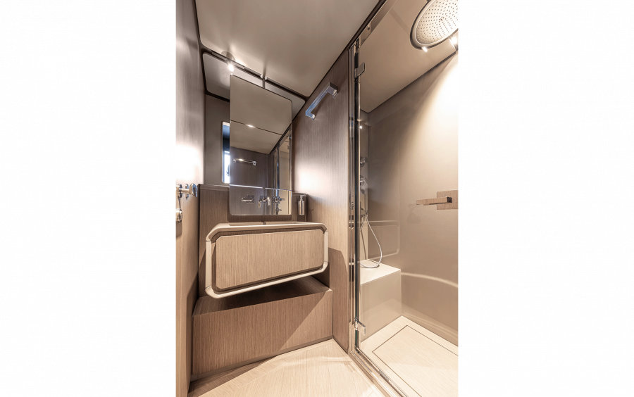 Ferretti Yachts INFYNITO 90 New фото 2.50