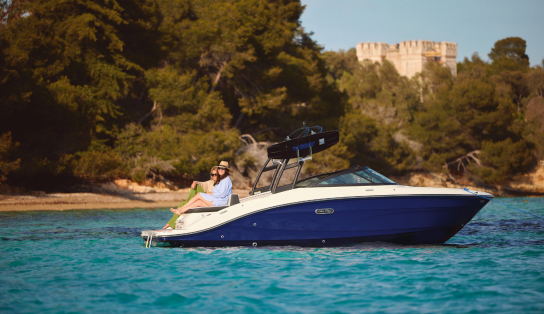 Sea Ray  210 SPX/570