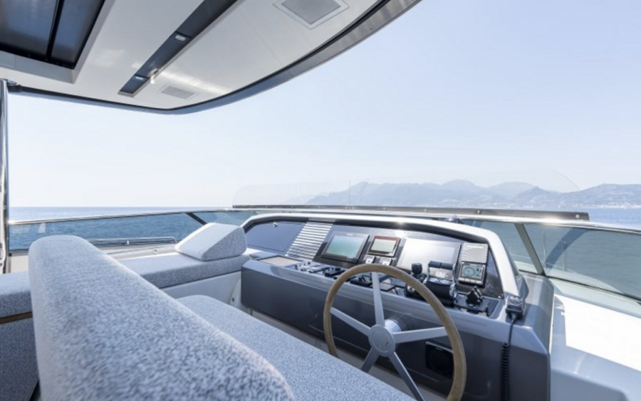 Sunseeker Sanlorenzo SL86 фото 1.1