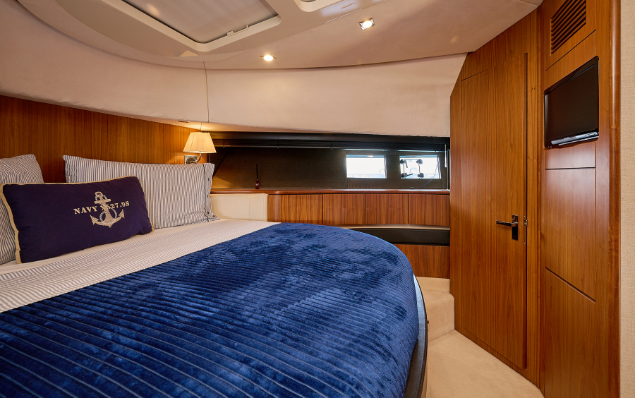 Fairline Squadron 78 - 2012 фото 2.33