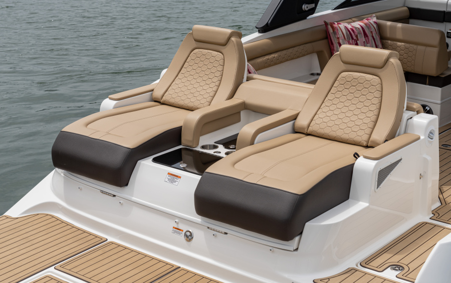 Sea Ray  SDX 290 фото 1.7