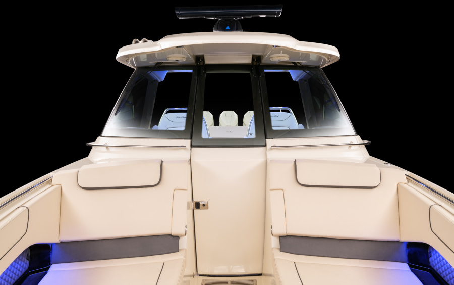 Chris-Craft Calypso 35 фото 1.12