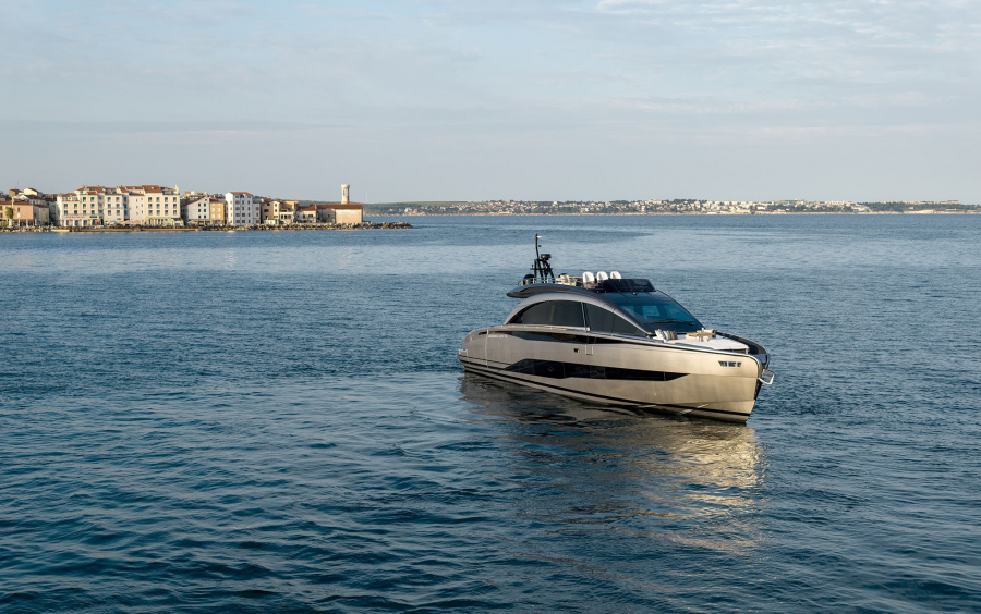 Pershing GTX70 фото 1.2