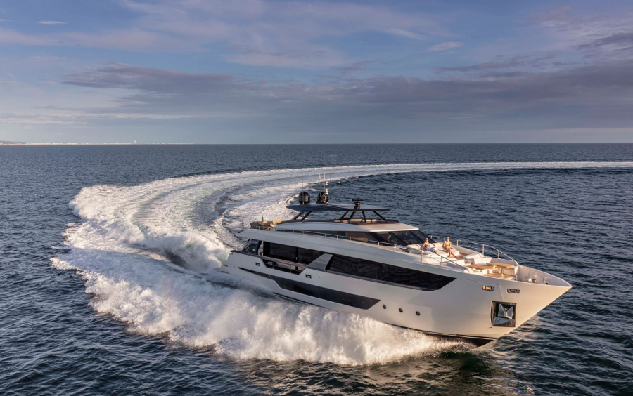 Ferretti Yachts 1000 фото 1.4