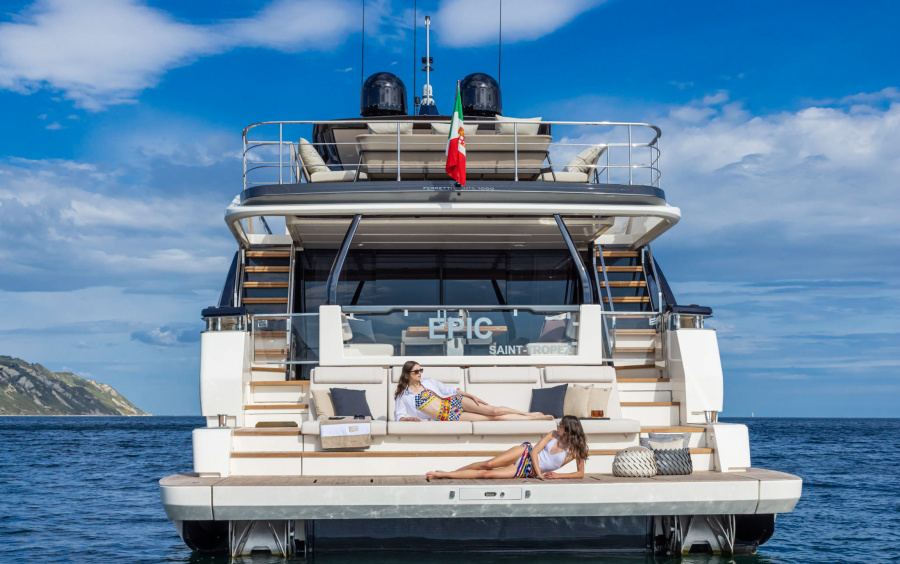 Ferretti Yachts 1000 фото 1.22