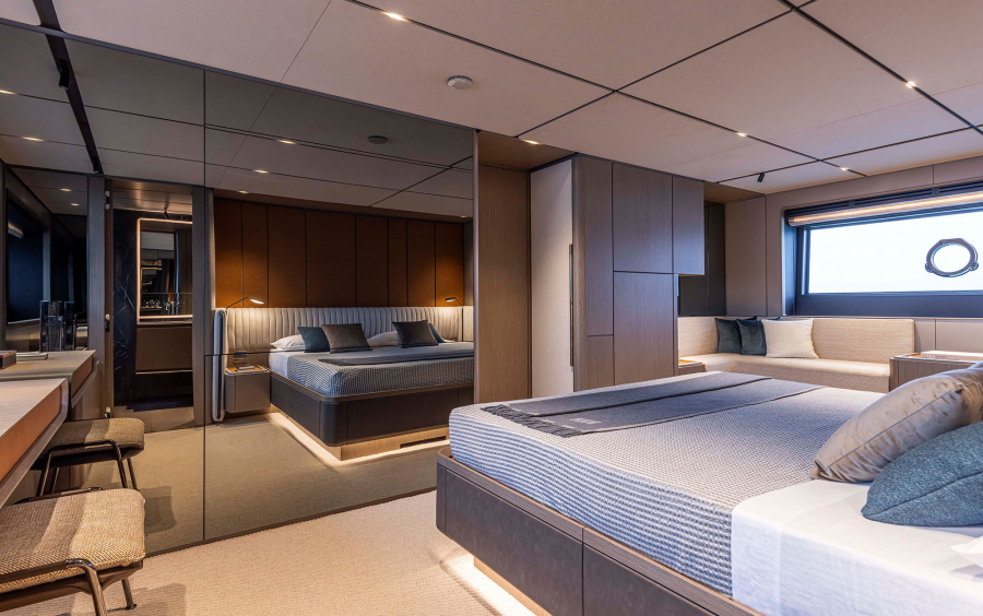 Ferretti Yachts INFYNITO 90 New фото 2.39