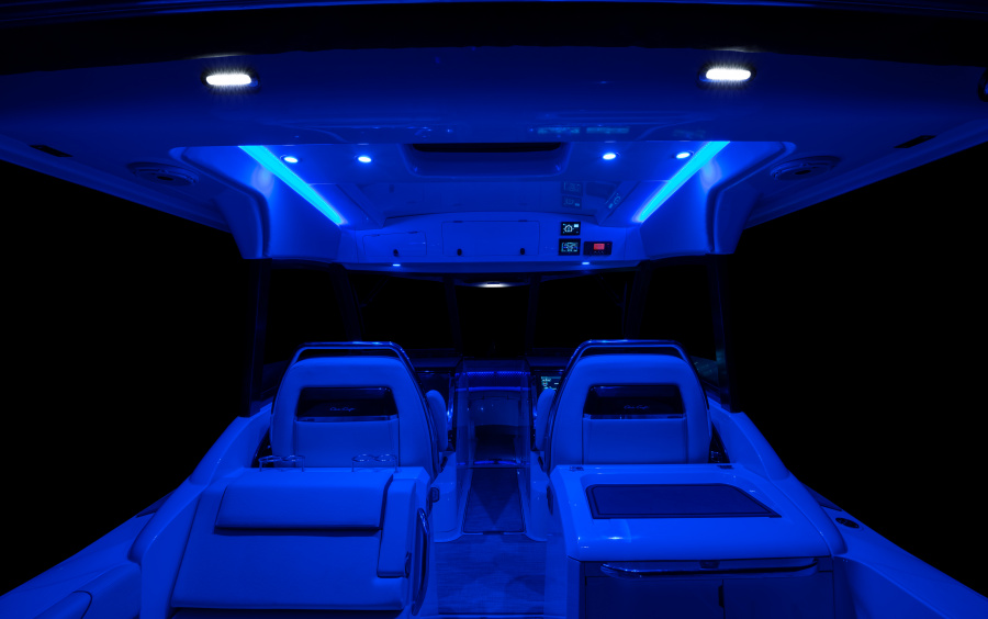 Chris-Craft Calypso 35 фото 1.23