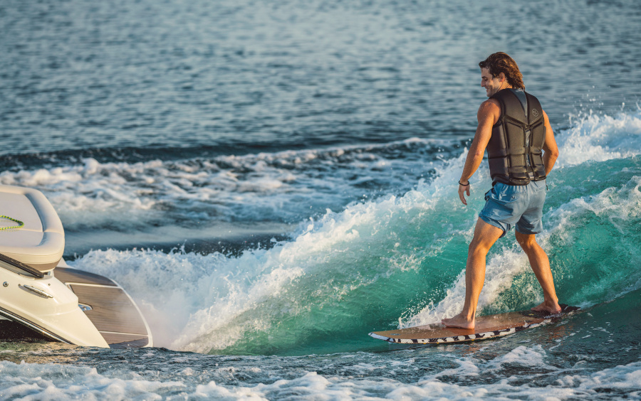 Sea Ray  Sea Ray SLX 260-Surf фото 1.8