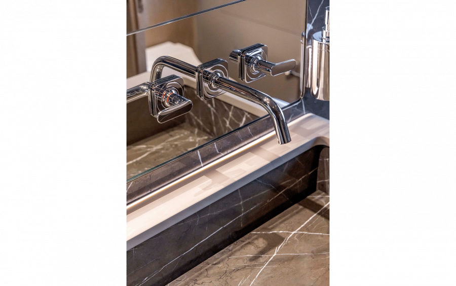 Ferretti Yachts INFYNITO 90 #11 фото 2.42