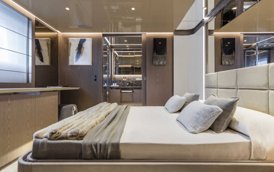 Custom Line Saetta 106 фото 2.3