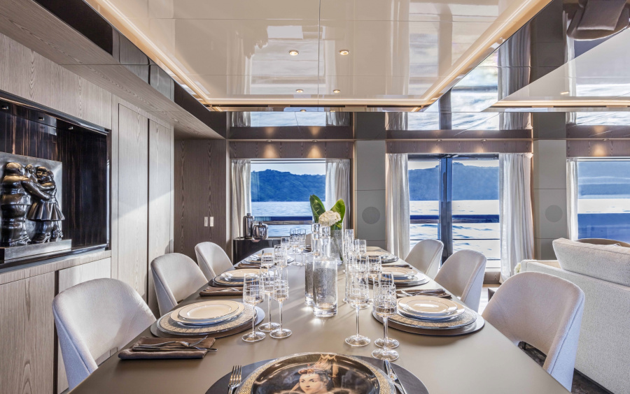 Custom Line Saetta 106 фото 2.5