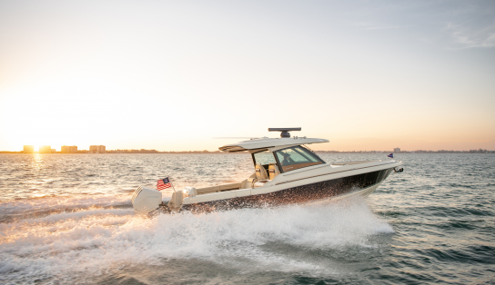 Chris-Craft Calypso 35