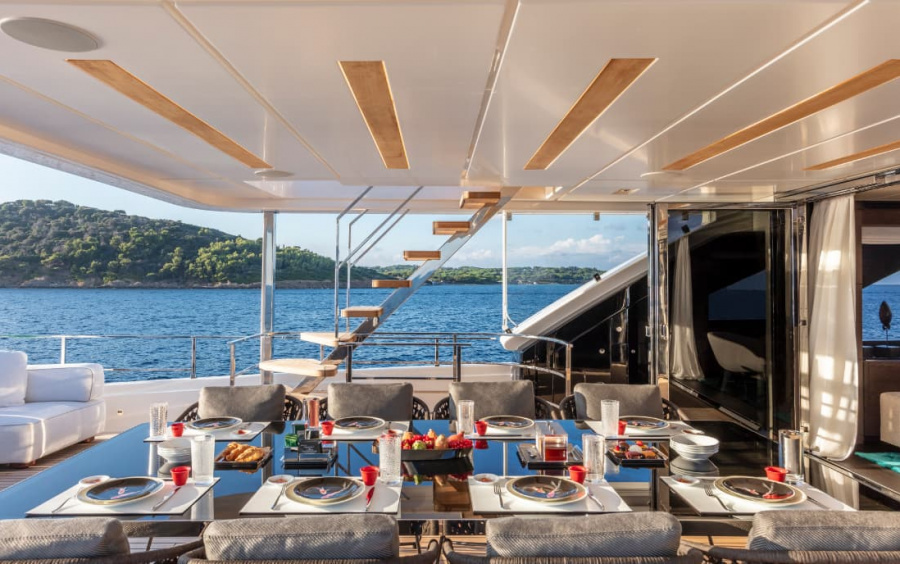 Custom Line Navetta 42 фото 2.32