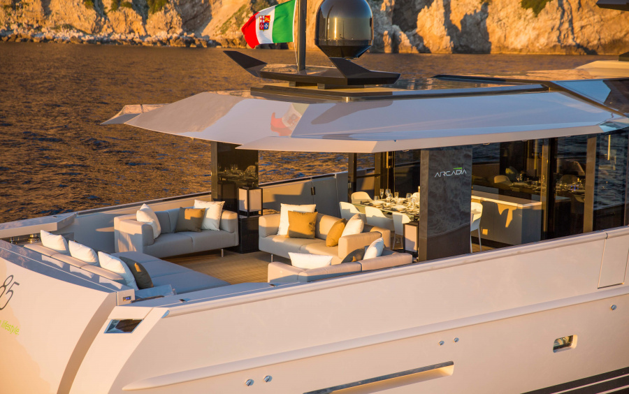 Arcadia Yachts A85 фото 1.6