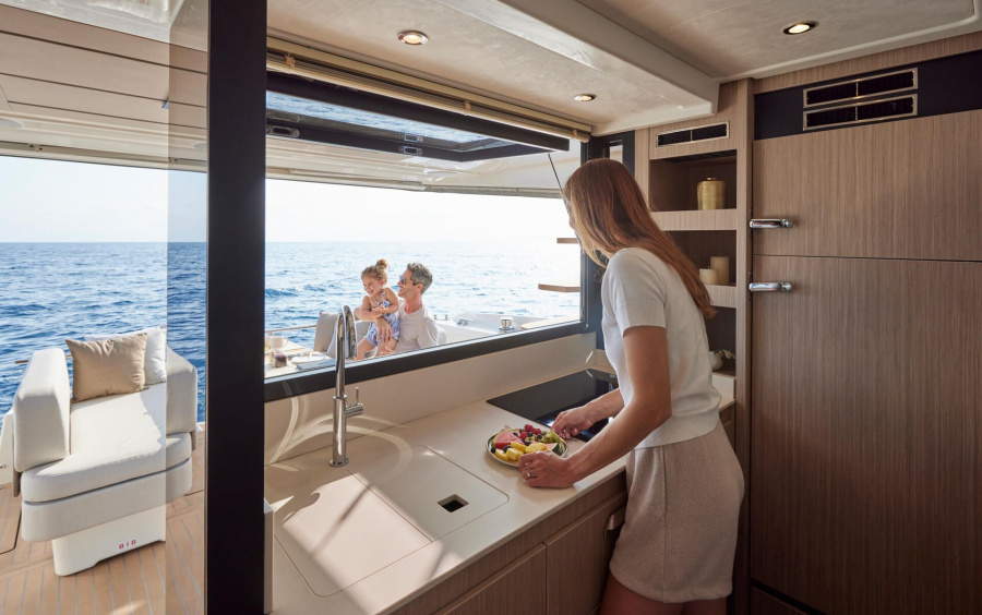 Prestige F4.9 фото 2.6