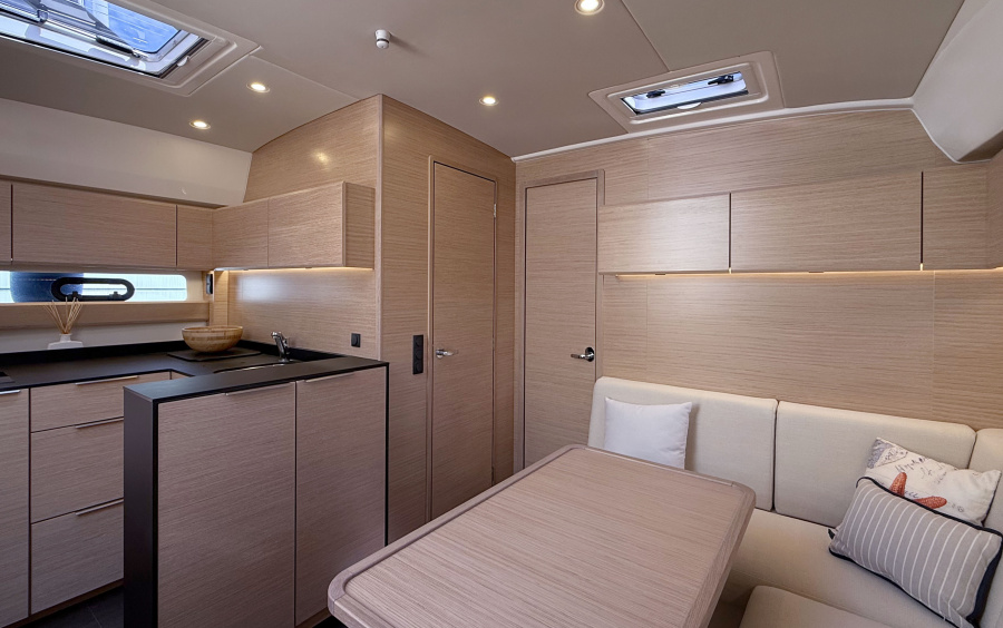 Bavaria 45 HT - 2020 фото 2.8