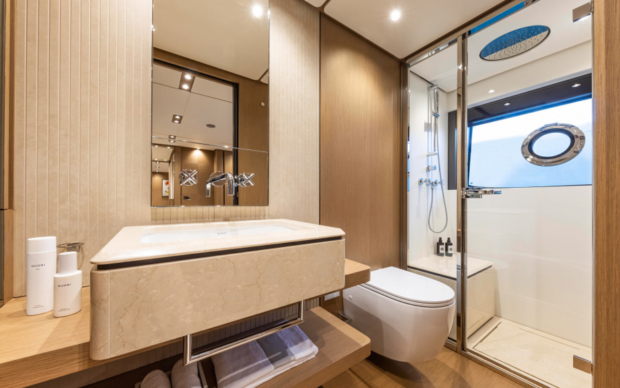 Ferretti Yachts 1000 фото 2.36