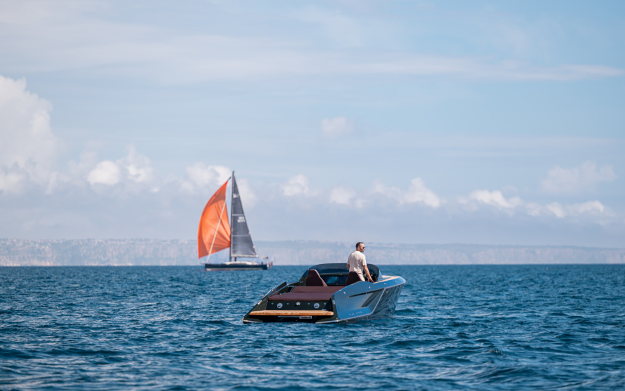 Frauscher X Porsche 850 Fantom фото 1.1