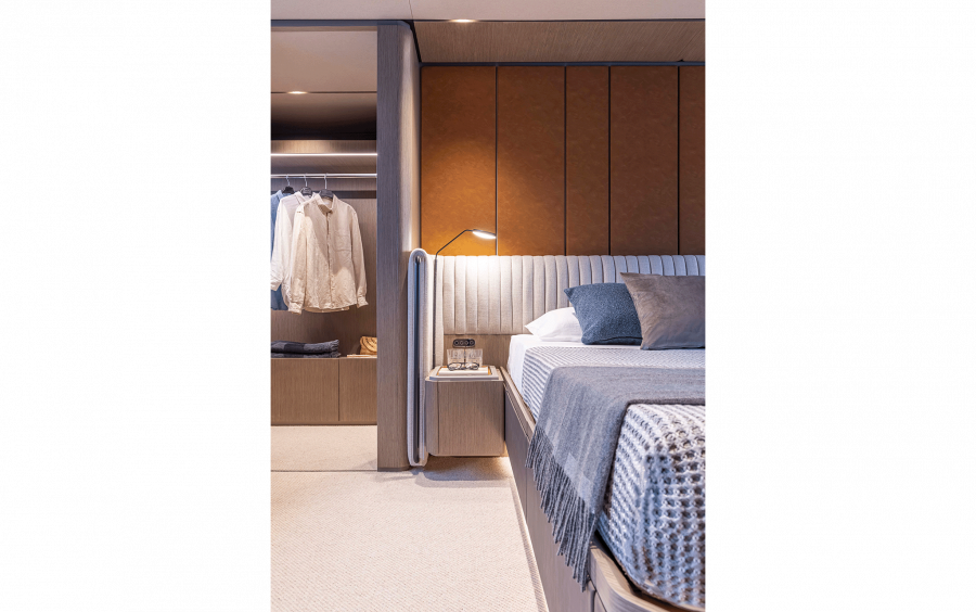 Ferretti Yachts INFYNITO 90 #11 фото 2.34