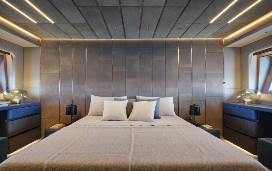 AB Yachts 110 фото 1.18