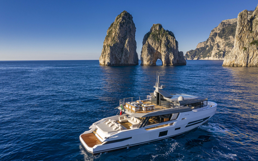 Arcadia Yachts Sherpa 80 фото 1.1