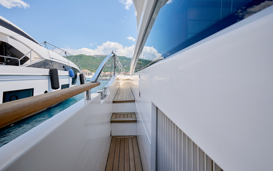 Fairline Squadron 78 - 2012 фото 3.3