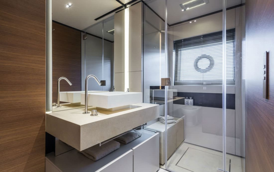 Custom Line Navetta 33 фото 2.17