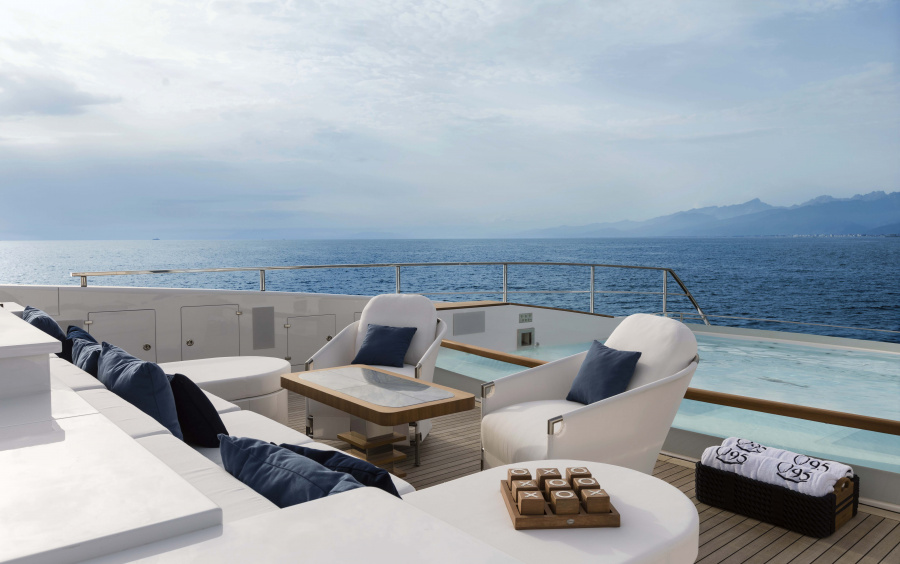 Mangusta OCEANO 46 фото 1.13