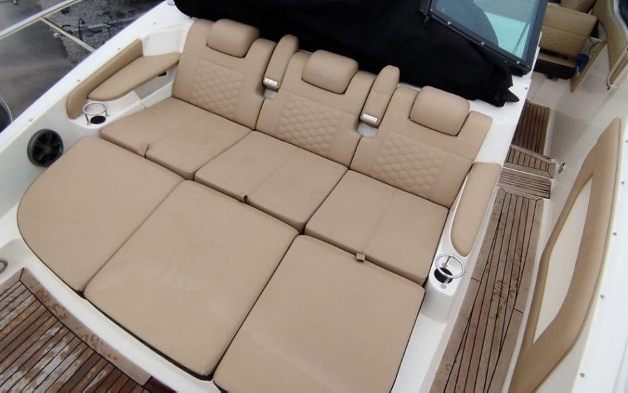 Sea Ray  Sundancer 320 - 2020 фото 1.5