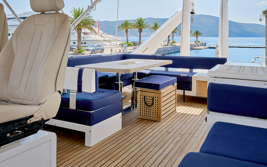 Fairline Squadron 78 - 2012 фото 3.17