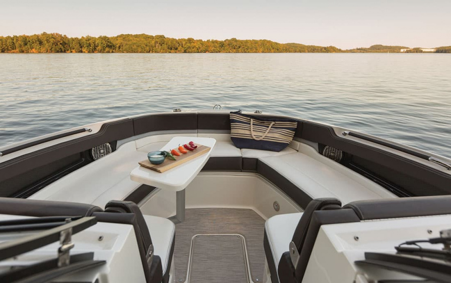 Sea Ray  SLX 310 OB (Outboard) фото 2.5