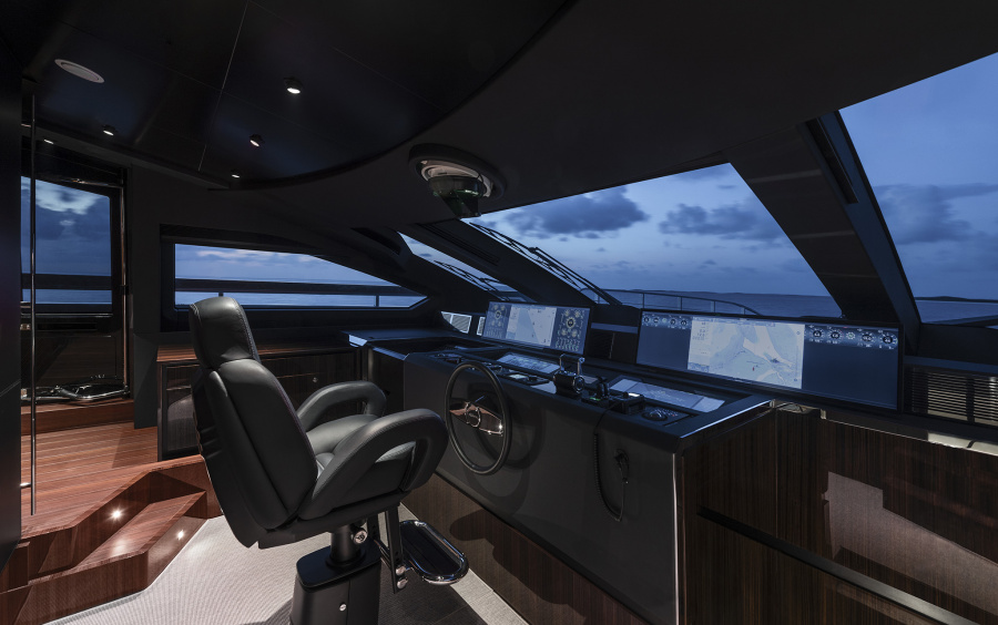 Riva 130 Bellisima фото 1.25