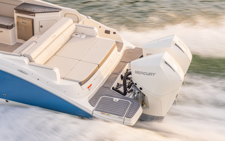 Sea Ray SDX 290 OB (Outboard) фото 1.6