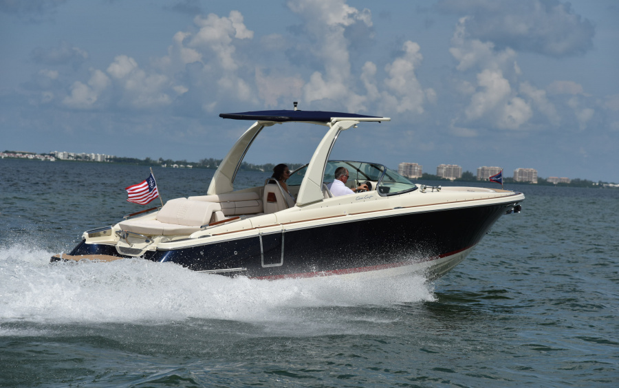 Chris-Craft Launch 28 GT фото 1.30