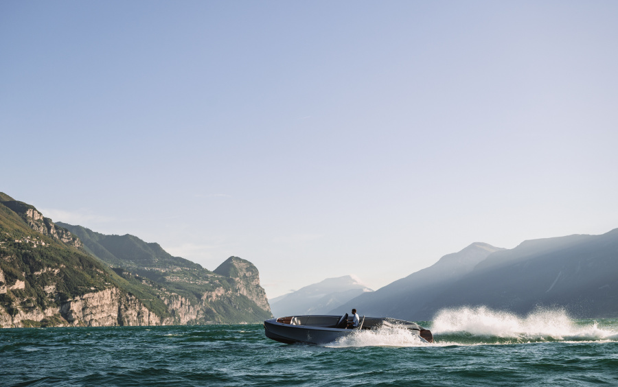 Frauscher X Porsche 850 Fantom Air фото 1.9