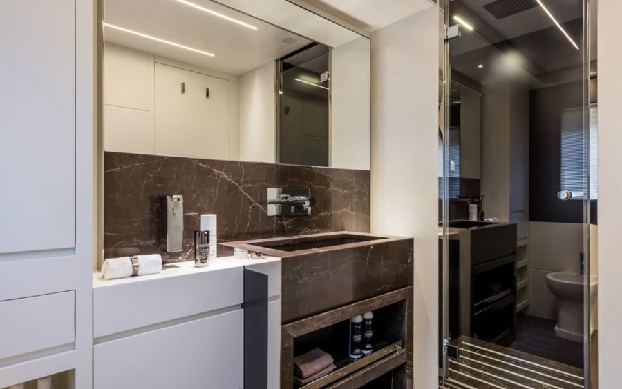 Riva 102' Corsaro Super фото 2.19