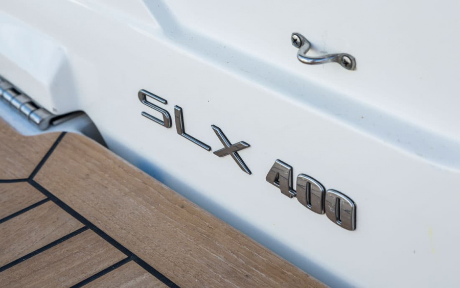 Sea Ray SLX 400 OB фото 2.7
