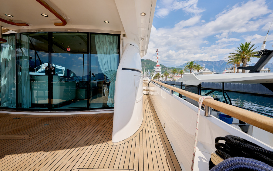 Fairline Squadron 78 - 2012 фото 2.16