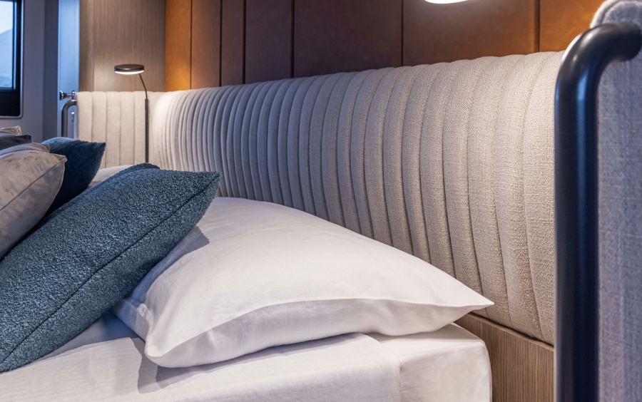 Ferretti Yachts INFYNITO 90 New фото 2.38