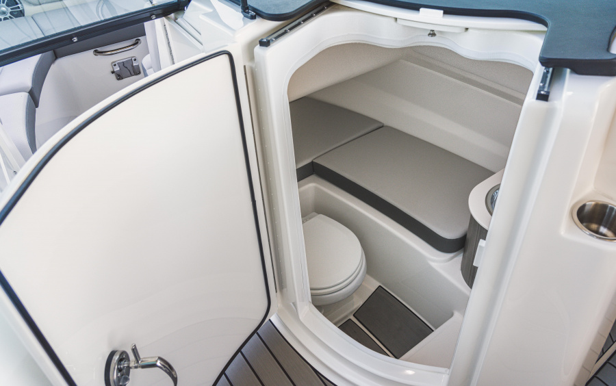 Sea Ray SDX 230 Surf фото 1.6