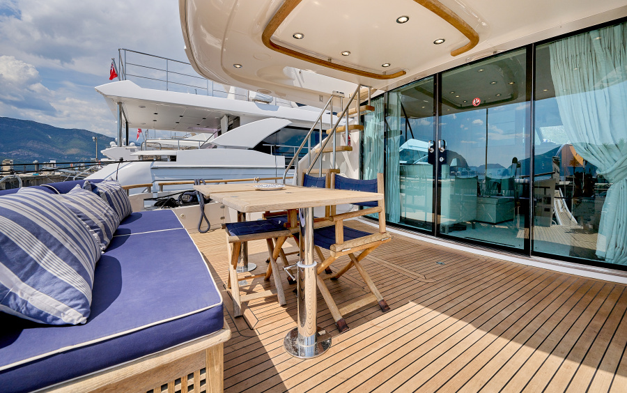 Fairline Squadron 78 - 2012 фото 2.15