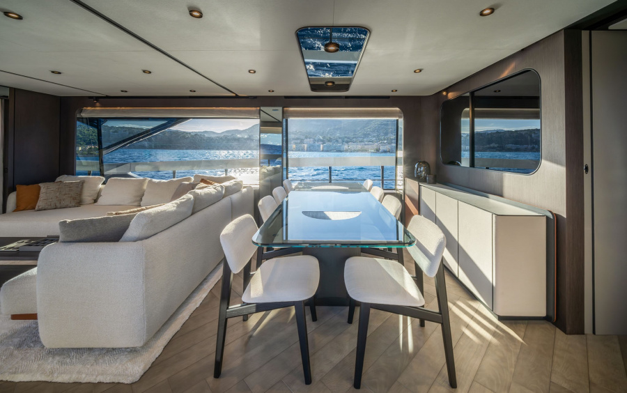 Ferretti Yachts 800 фото 2.2