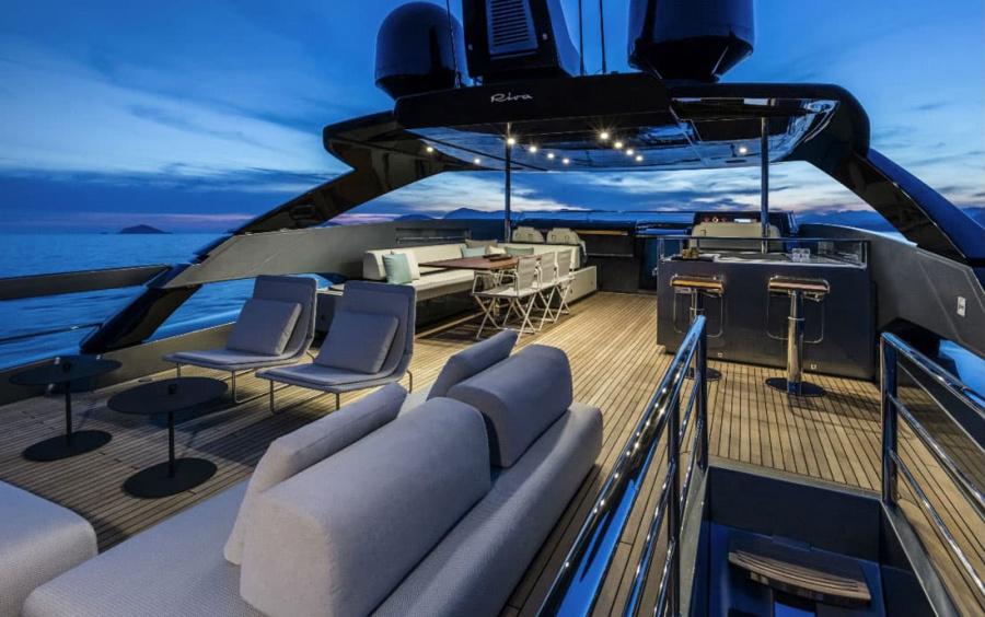 Riva 102' Corsaro Super фото 2.1